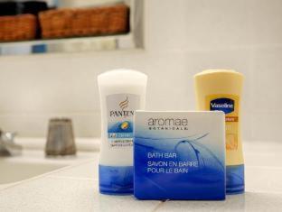 Baugh Motel, Surestay Collection By Best Western Logan Room photo